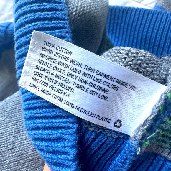 Cat & Jack Dinosaur Sweater - Like New - Size 4T - Picture 5 of 5